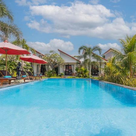 Favorit Exclusive Villa & Bungalow Batununggul Luaran gambar